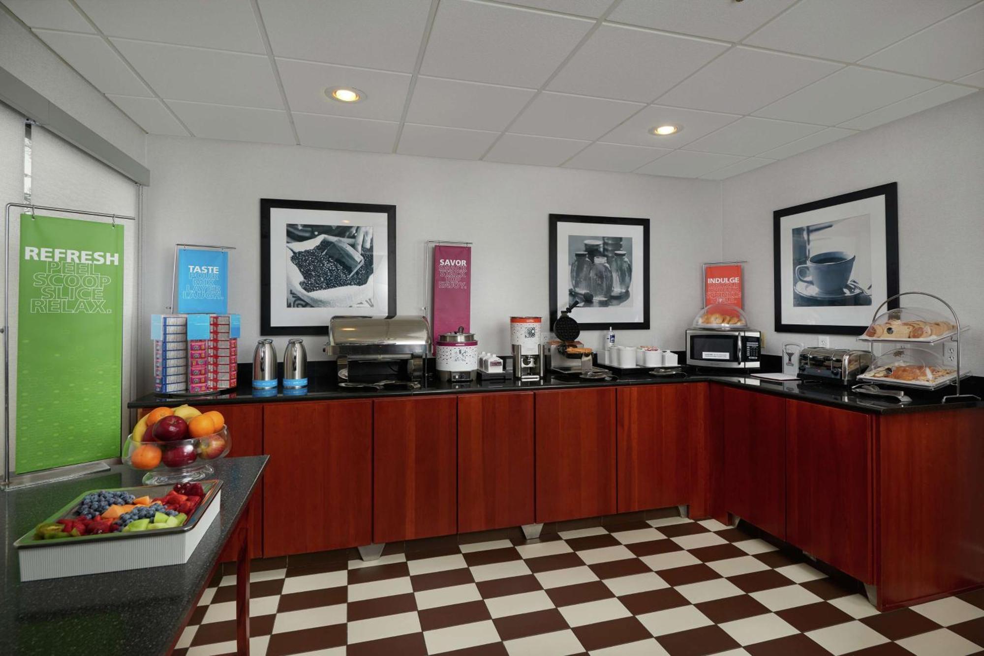Hampton Inn By Hilton Youngstown-West I-80 ミネラルリッジ  エクステリア 写真