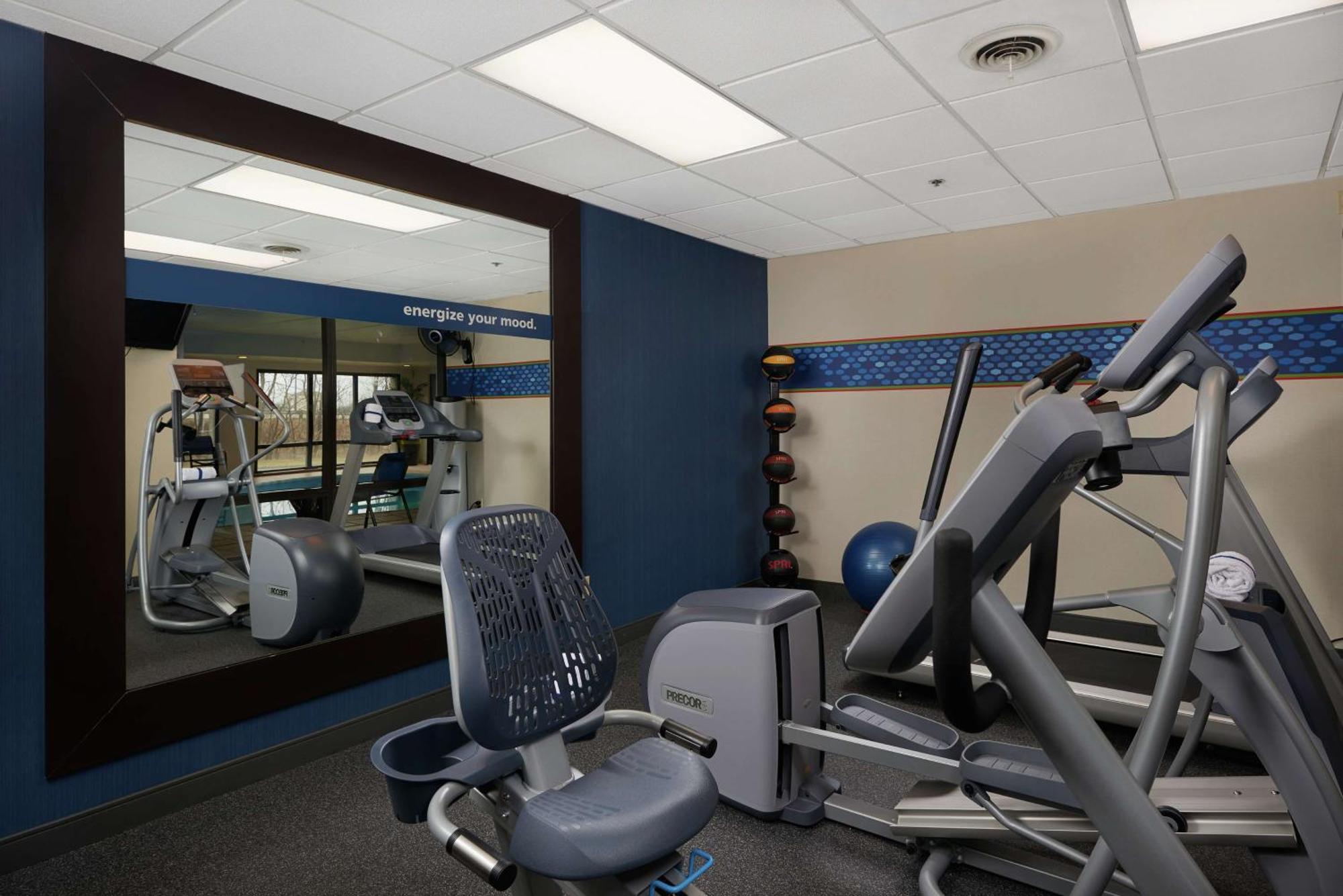 Hampton Inn By Hilton Youngstown-West I-80 ミネラルリッジ  エクステリア 写真