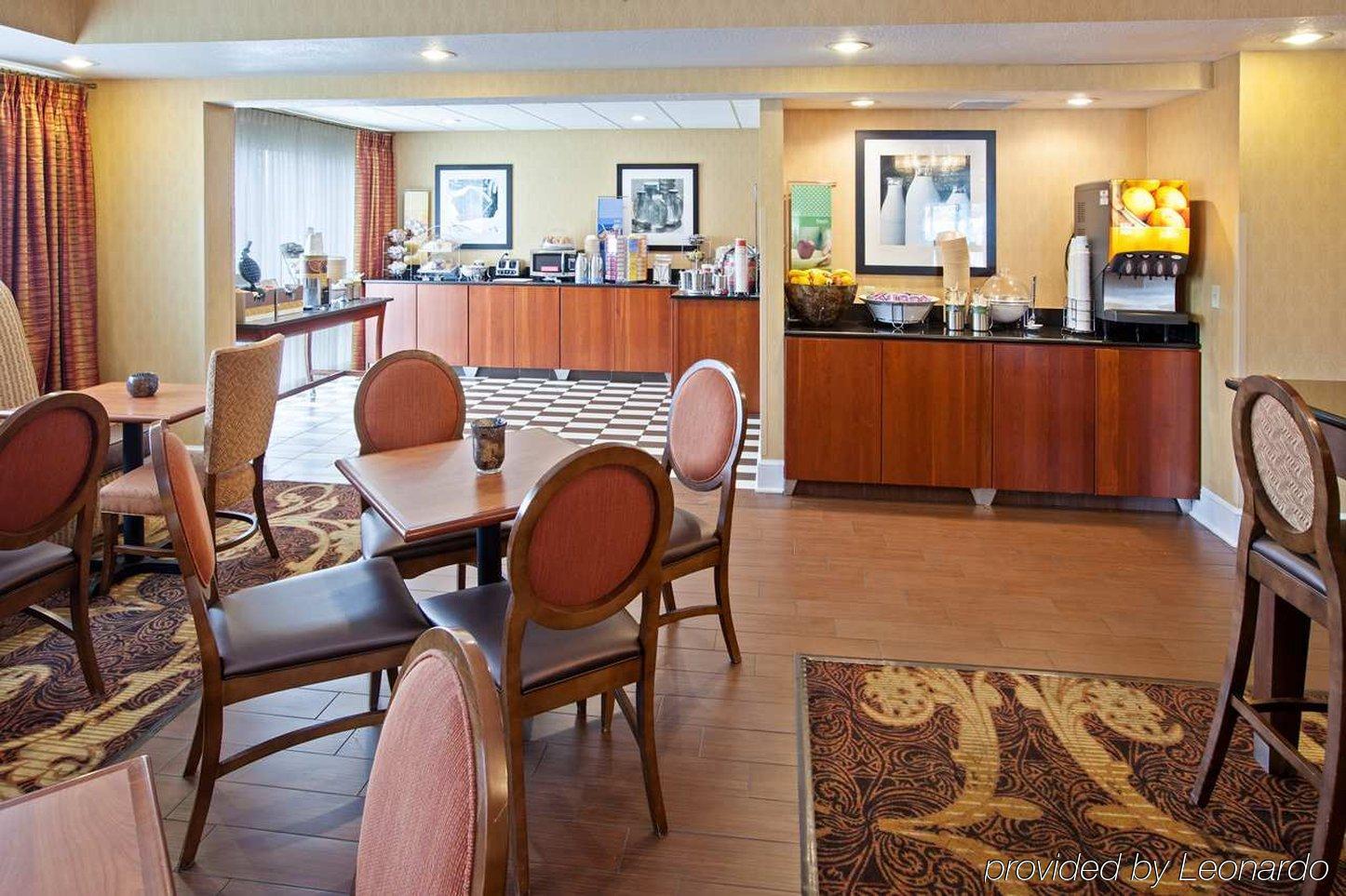 Hampton Inn By Hilton Youngstown-West I-80 ミネラルリッジ  エクステリア 写真
