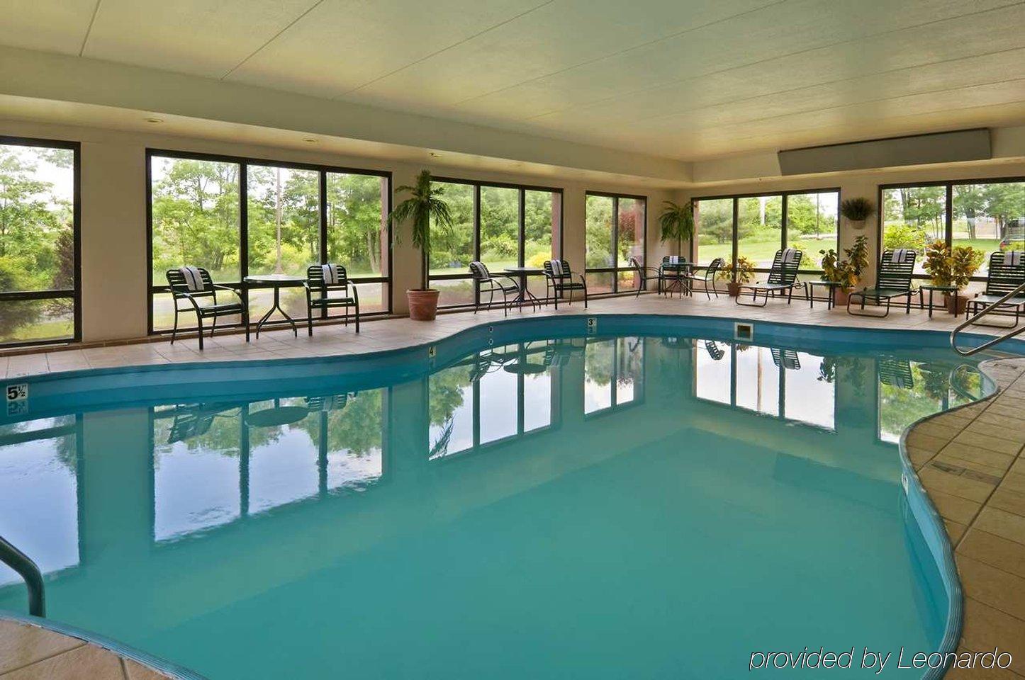 Hampton Inn By Hilton Youngstown-West I-80 ミネラルリッジ  エクステリア 写真