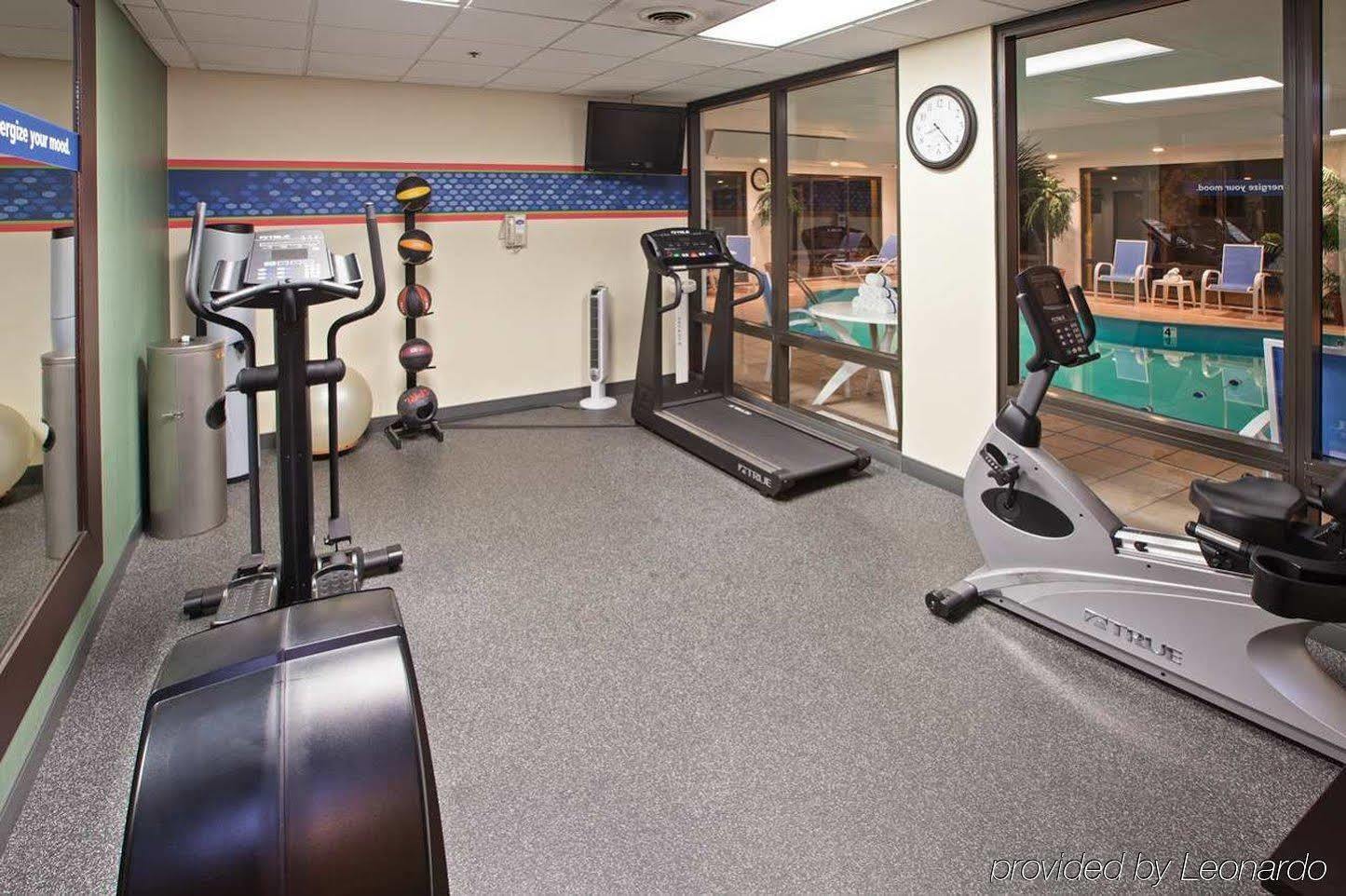 Hampton Inn By Hilton Youngstown-West I-80 ミネラルリッジ  エクステリア 写真